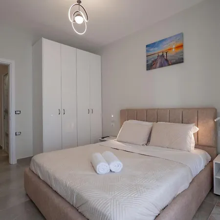 Apartmán Esel Sarandë