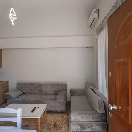 Esel Apartment *