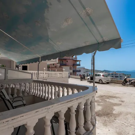 Esel * Sarandë
