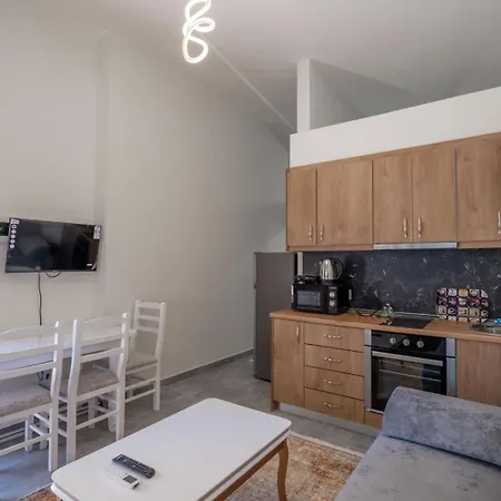 Esel Apartment *
