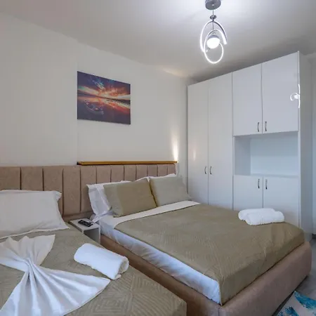 Esel Apartment *