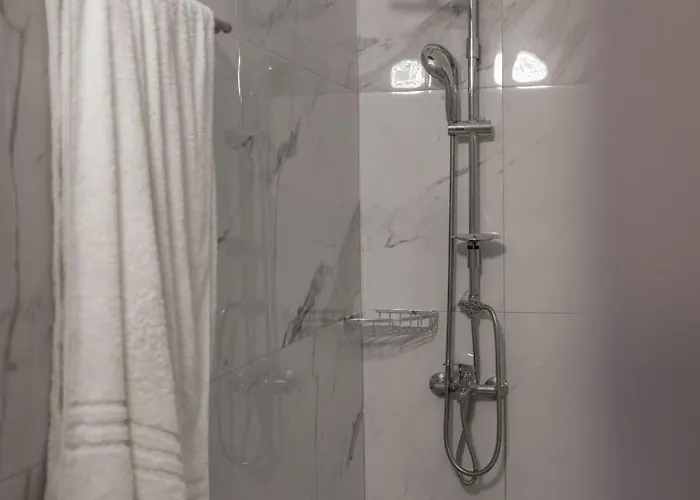 Esel Apartment Sarande