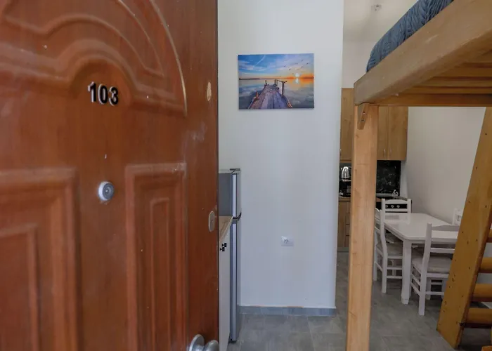 Esel Apartment Sarande